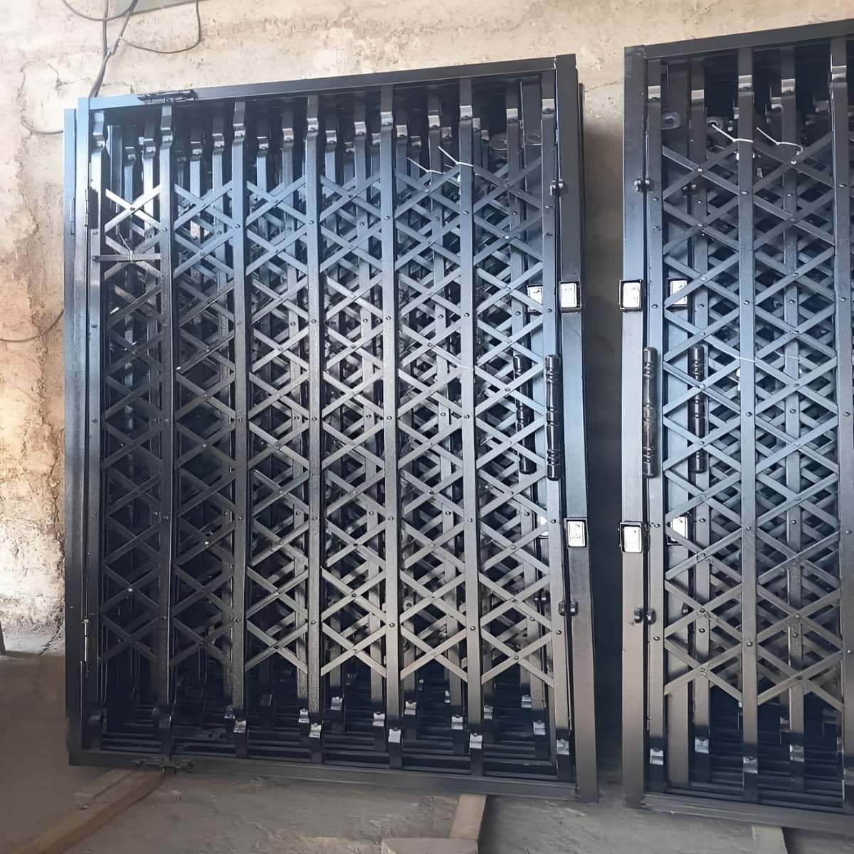 مزایای استفاده از درب آکاردئونی