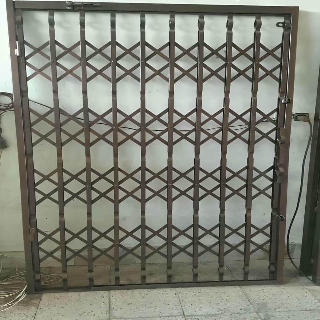 درب آکاردئونی سفارشی
