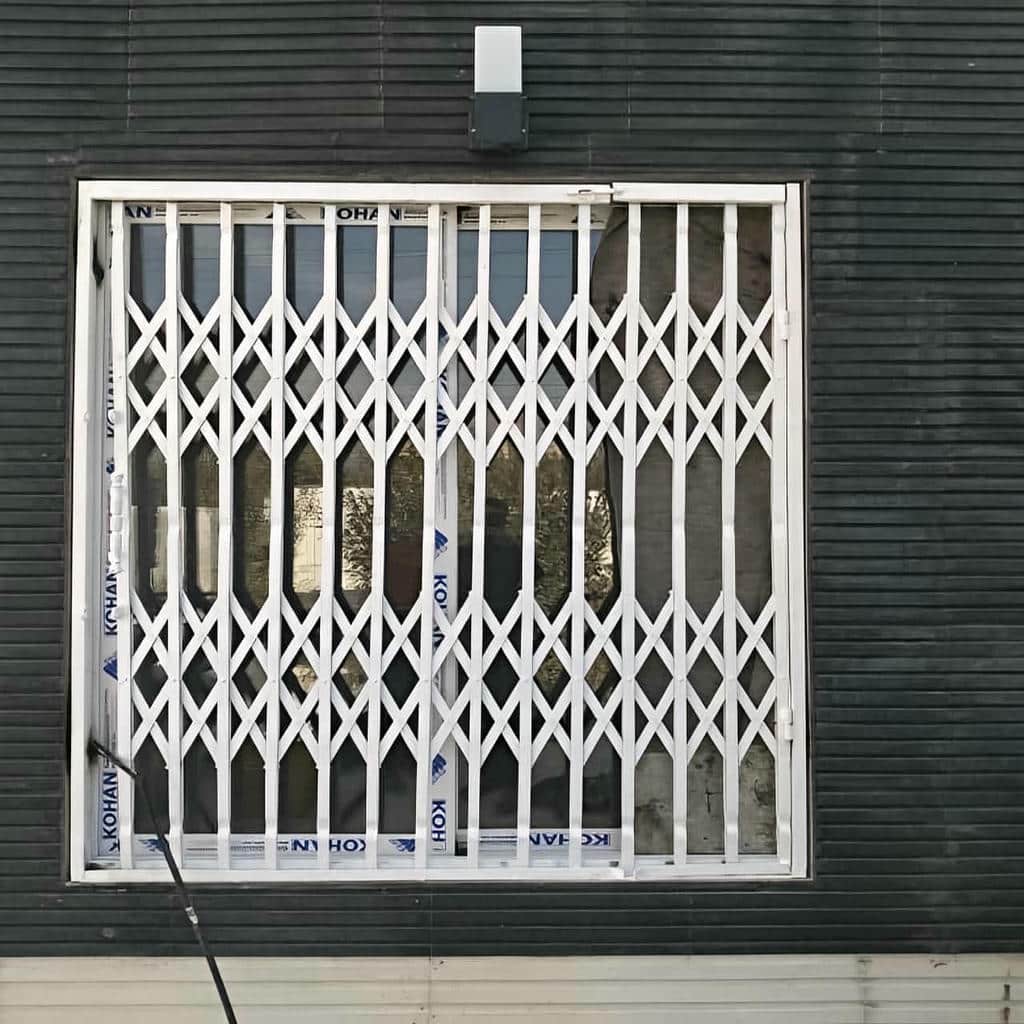 گارد آکاردئونی فضای ورودی