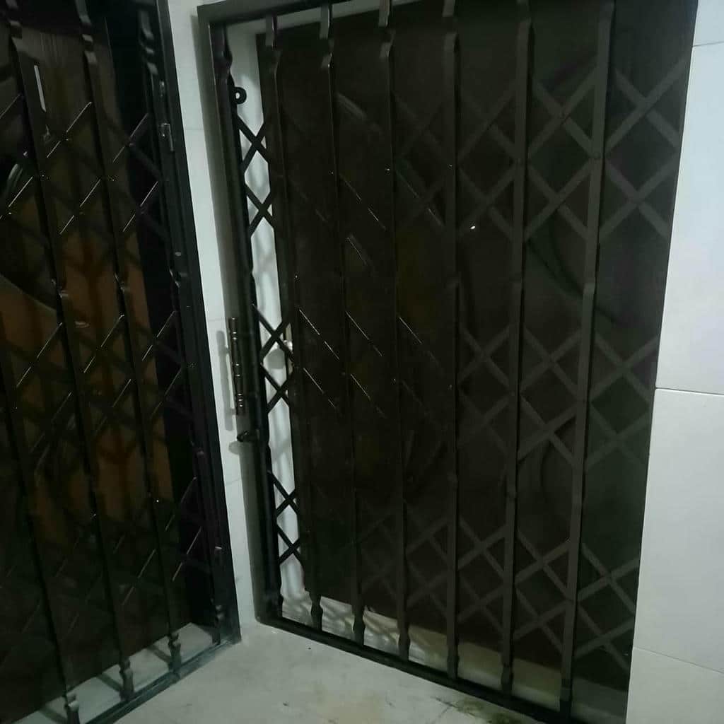 محافظ ورودی مینیمال