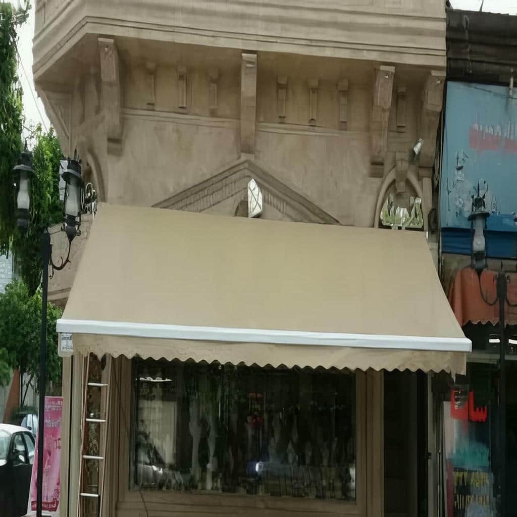 سایبان مغازه رنگ شده هماهنگ با نما