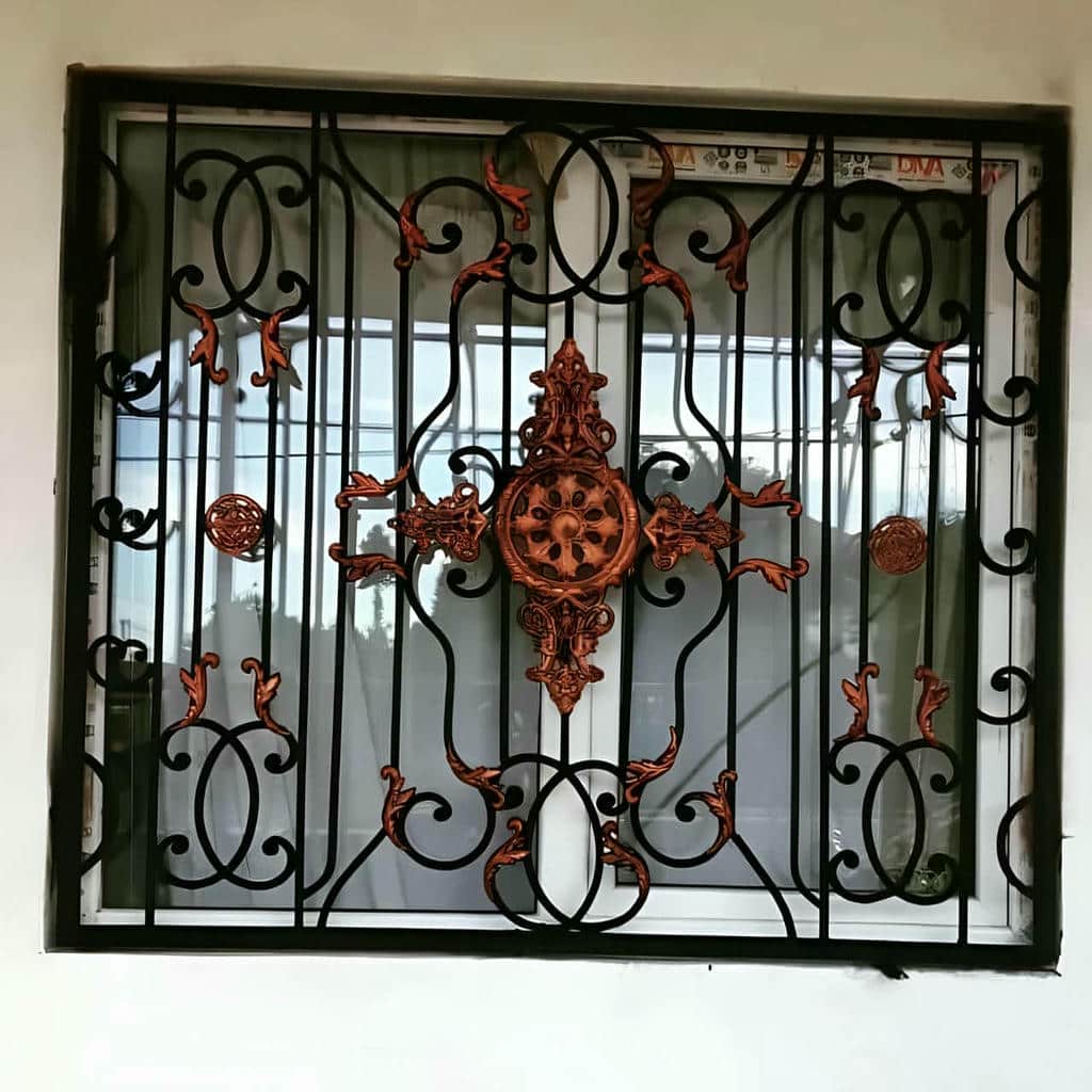 حفاظ فرفورژه پنجره نما