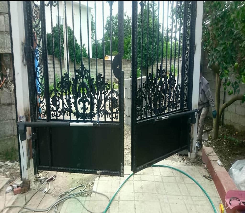 جک پارکینگی بازویی نمای کلاسیک