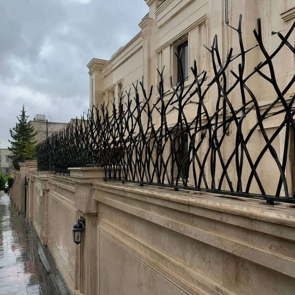 حفاظ دیوار شاخ گوزنی